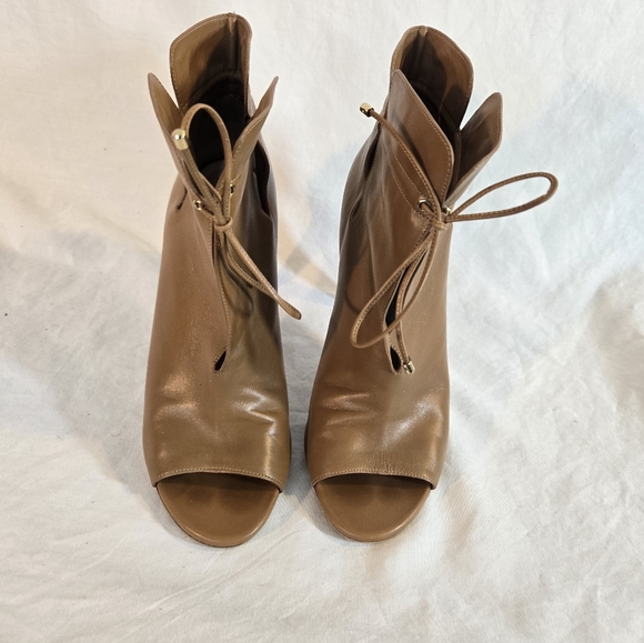 Jimmy Choo Memphis Leather Boots 4.5 (35) | Mercari Jimmy Choo Women\'s 39.5 Brown Leather Memphis Tie Up Open Toe Ankle Booties